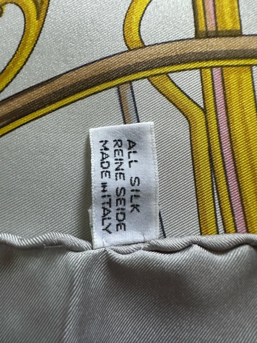 Vintage Celine Paris 100% Silk Scarf 33x34 Equestrian Carriage Wheel Print Italy - Picture 4 of 10